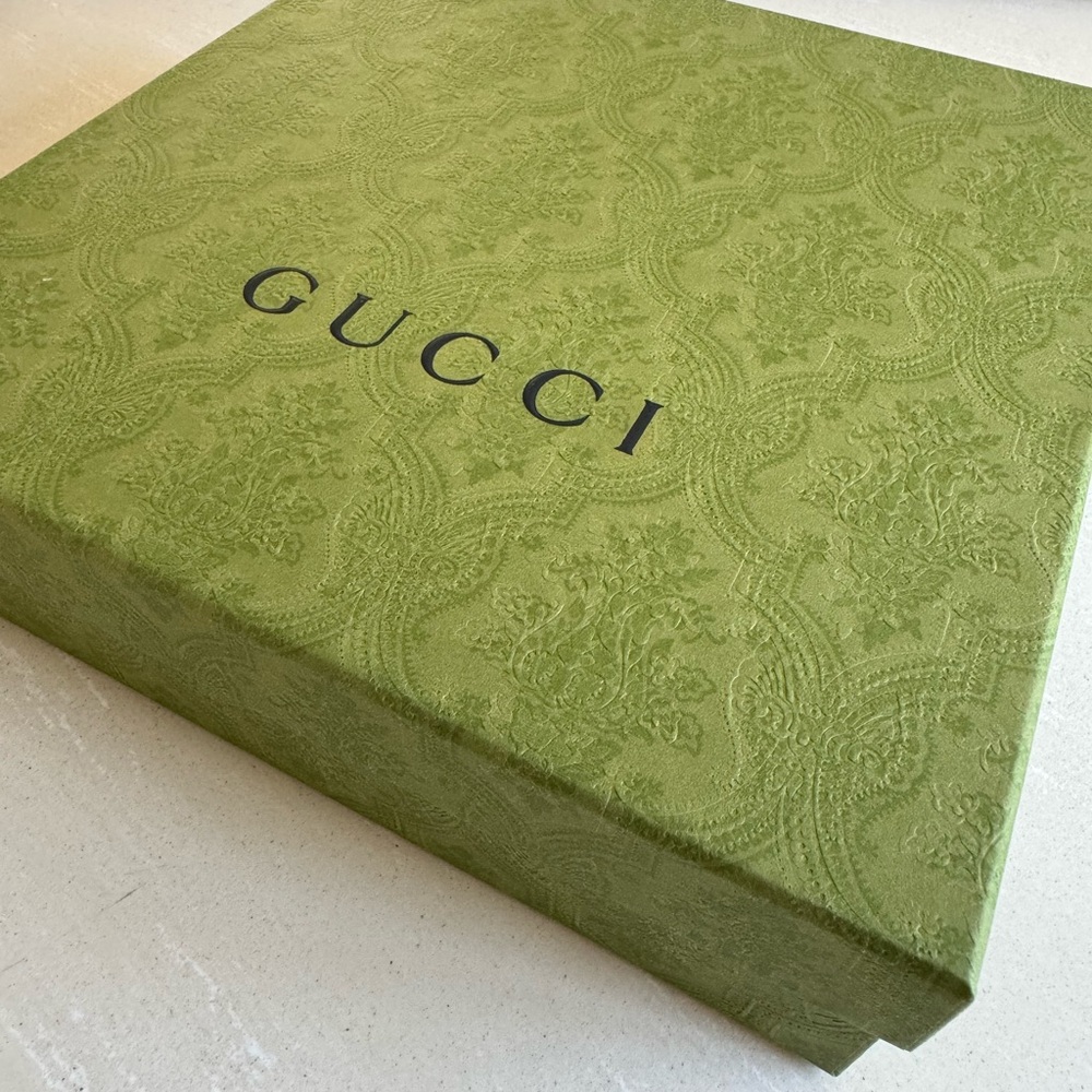 NEW w/ tags, box & dust bag! ❤️ Gucci’s Ophidia GG Supreme Crossbody - Picture 7 of 7